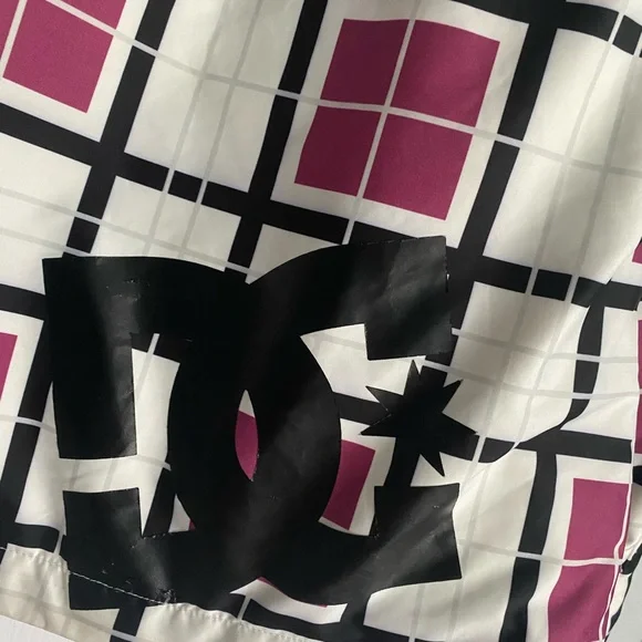 DC Womens EKOTEX 5K Hooded Ski Snowboard Jacket Size Small White Pink Waterproof - Picture 7 of 8